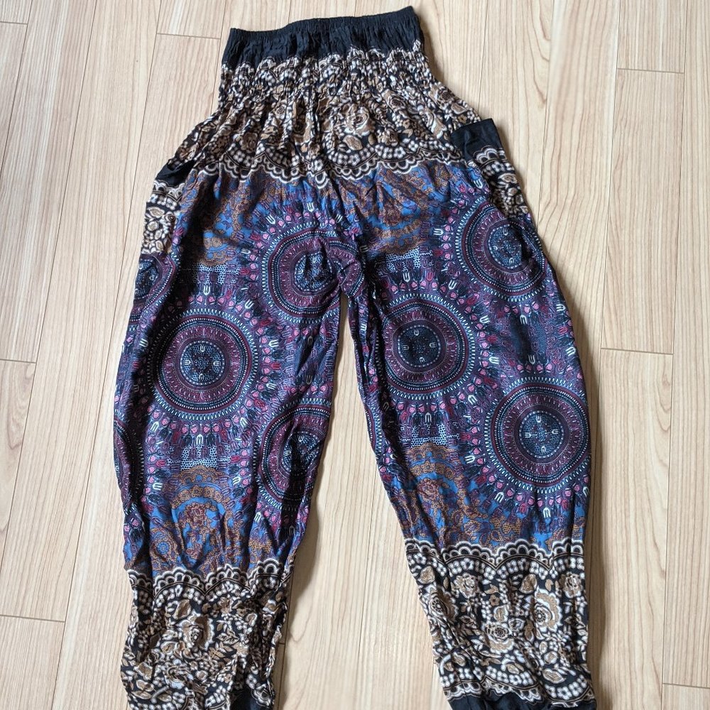 elephant yoga pants